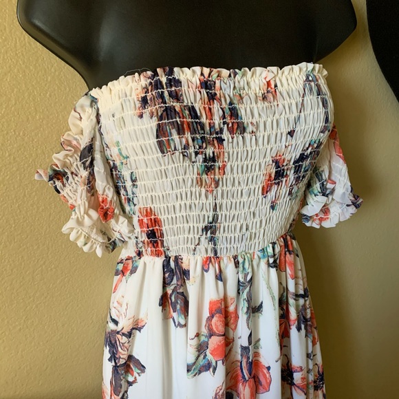 LAVENDER FIELD Floral Smocked off Shoulder Maxi - Picture 3 of 7